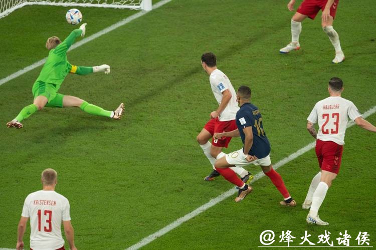 世界杯外围赛现场直击:精彩瞬间盘点 世界杯外围赛现场直击:精彩瞬间盘点